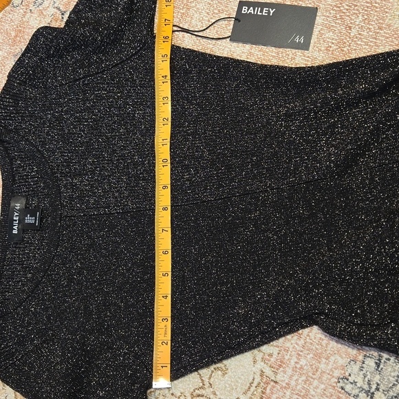 Bailey 44 Black Long Sleeve Stretchy Bodycon Midi Dress Metallic Thread Size M - Picture 9 of 10